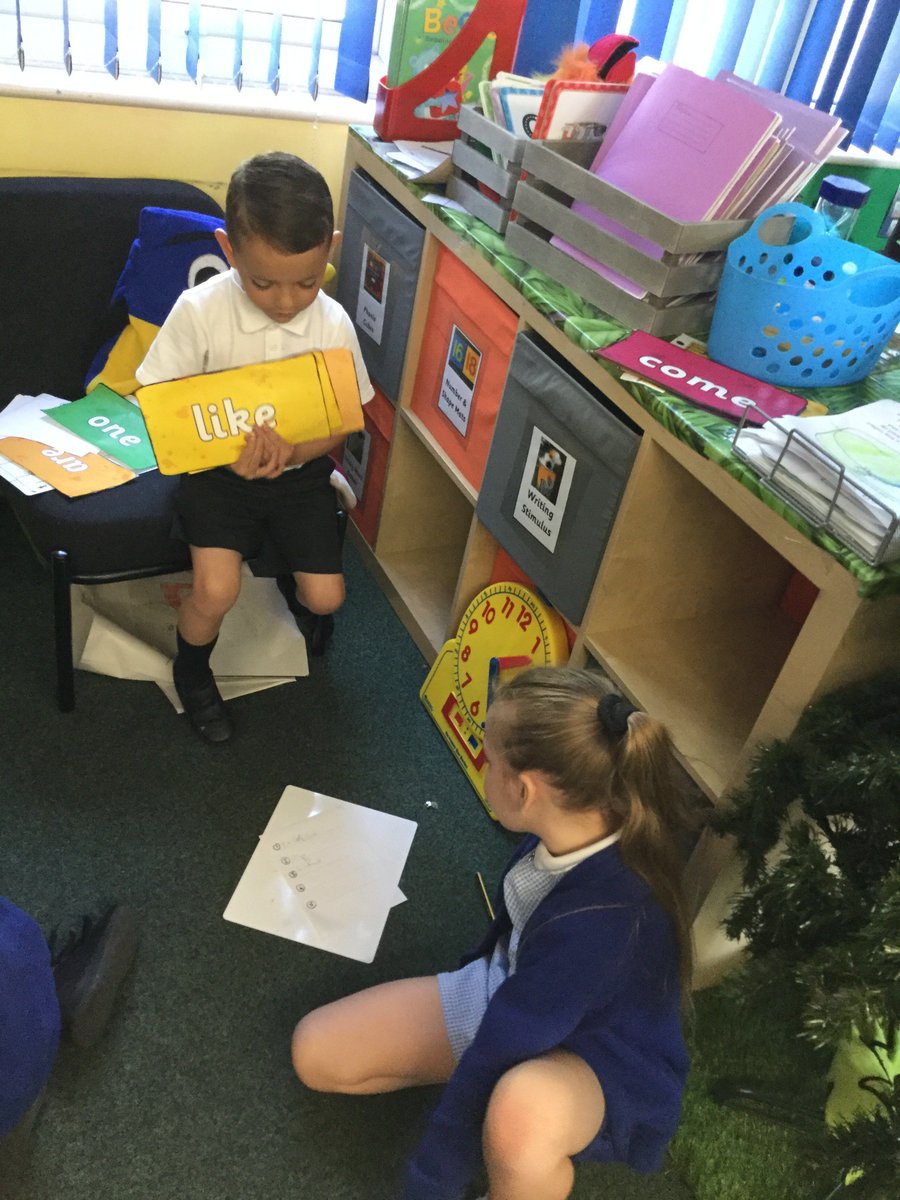 N_O_P_A's tweet photo. We've started our day with some super writing, in Reception 📝 https://t.co/DyXoyrM6fE
