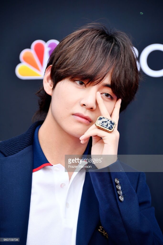 taehyungpic's tweet photo. #BBMAs @BTS_twt 

#뷔 #태형 #taehyung #CG뷔 https://t.co/7D8eOiJ9ym