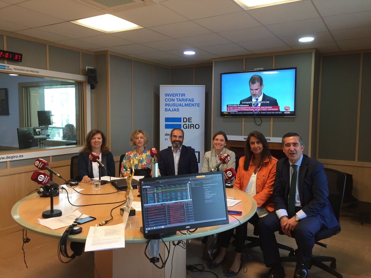 generacciona's tweet photo. Hoy comienza una nueva edición del programa Foro de los RRHH de @CAPITALRADIOB con @AngelesAlcazarG y @CascanteElena como invitadas. Abordarán los resultados del estudio #GenerationWarsII sobre #diversidadgeneracional https://t.co/AVTm6Cg1OZ