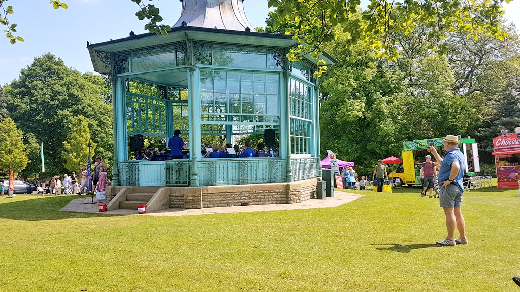 foxyhire's tweet photo. What a weekend, from fly back Thursday, into 3 days and a night of cobis games, 2 Comedy club nights, a community park event all with pa and announcers fro the team well played all #COBISGamesUK #foxaudiohire https://t.co/AalvevRqKj https://t.co/QHvmK3ChJt