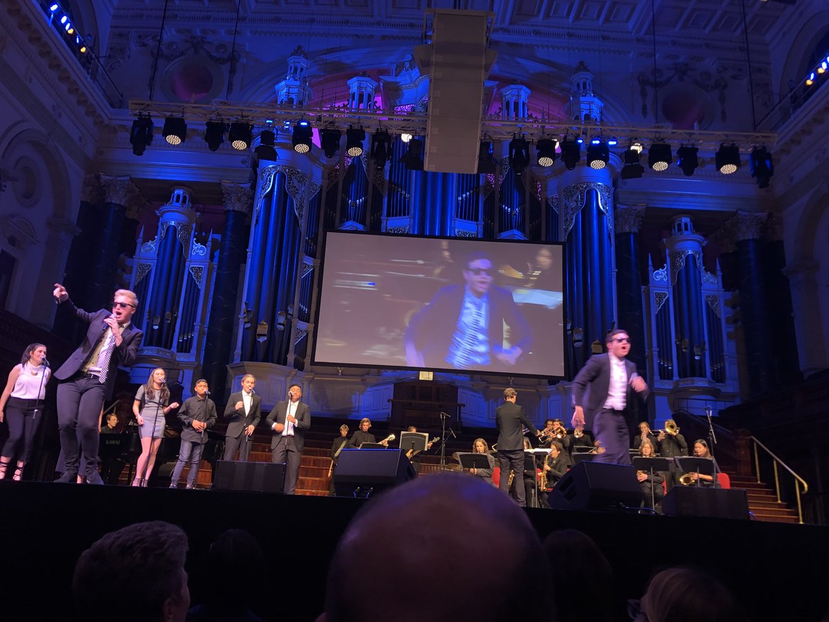 You know what I love? There is nothing pompous or pretentious about public education &amp; what a gift to the world that is #proudlypublic <a href="/PEFOZ/">Public Ed Foundation</a>