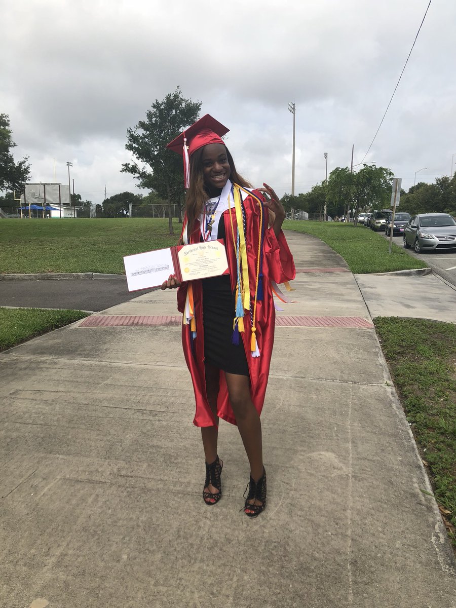 justmssmiley's tweet photo. #BarryU22โค๏ธ๐ค https://t.co/Io0dckOlan