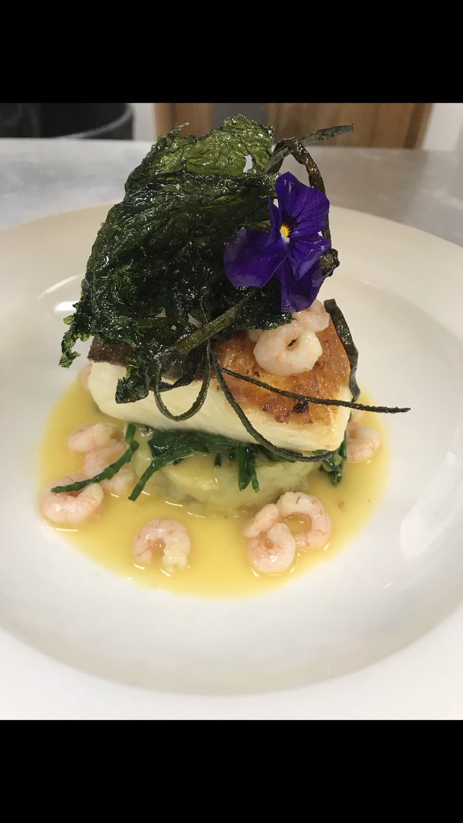 Competition time <a href="/HodgsonFish/">Hodgson Fish</a> here is this week’s entry from the team <a href="/DukeinNewton/">Duke of Wellington</a> chefs Dave &amp; Harry and there team are putting on an absolute master class, Pan fried halibut, prawn and fennel emulsion, sea vegetables, jersey royals &amp; crispy sea weed, simply stunning 🌟🌟🌟🌟🌟