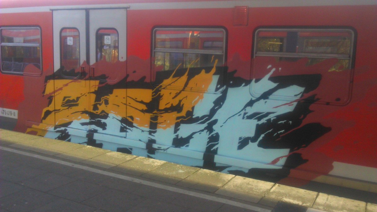 streetpins's tweet photo. Finest Stuff from the https://t.co/xhn7v6piop Archive via https://t.co/Ww5Z2kdYaK - #streetpins #graffiti #streetart #mural #art https://t.co/NkVVDsIvLJ