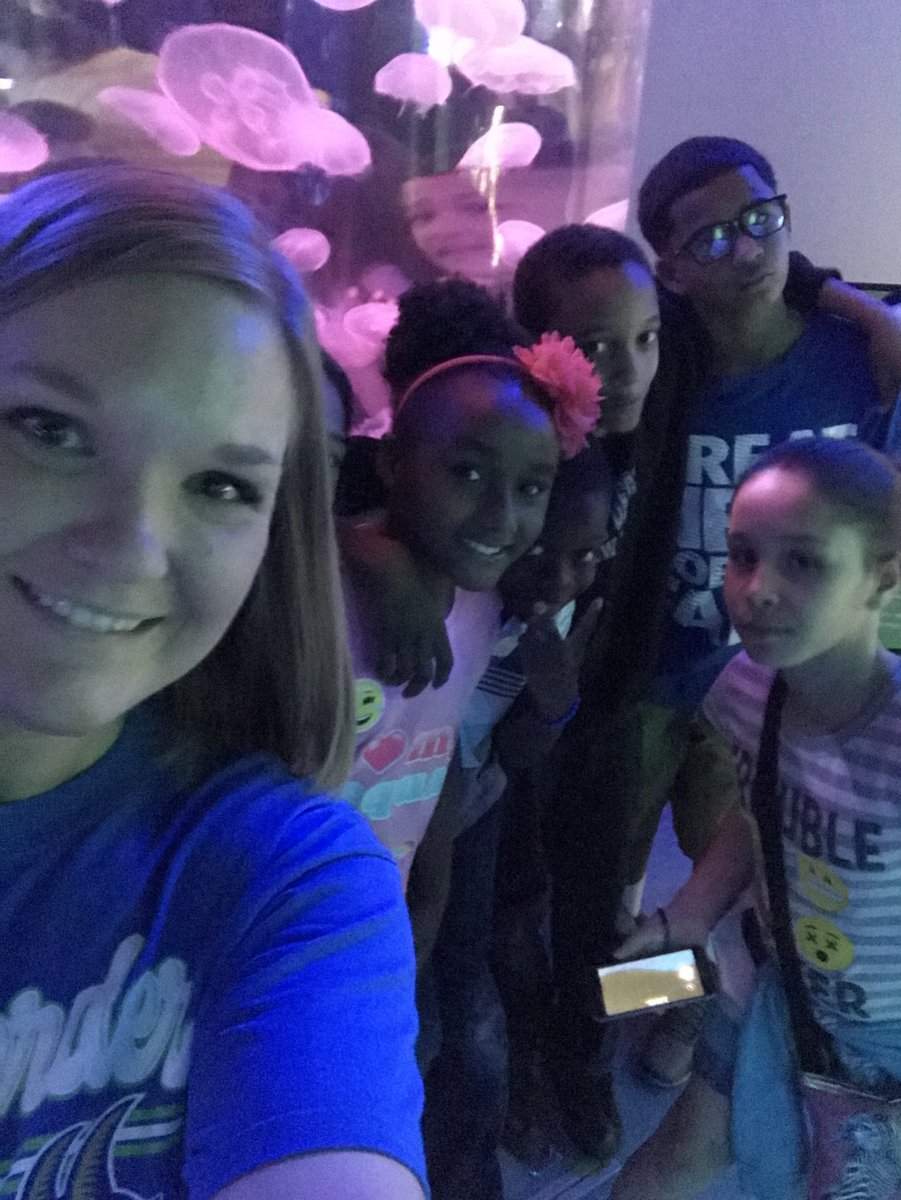 Miss_Keser_14's tweet photo. Had a blast at Mystic Aqaurium! @MPS_Verplanck @mpspride https://t.co/24BiaTkS9Z