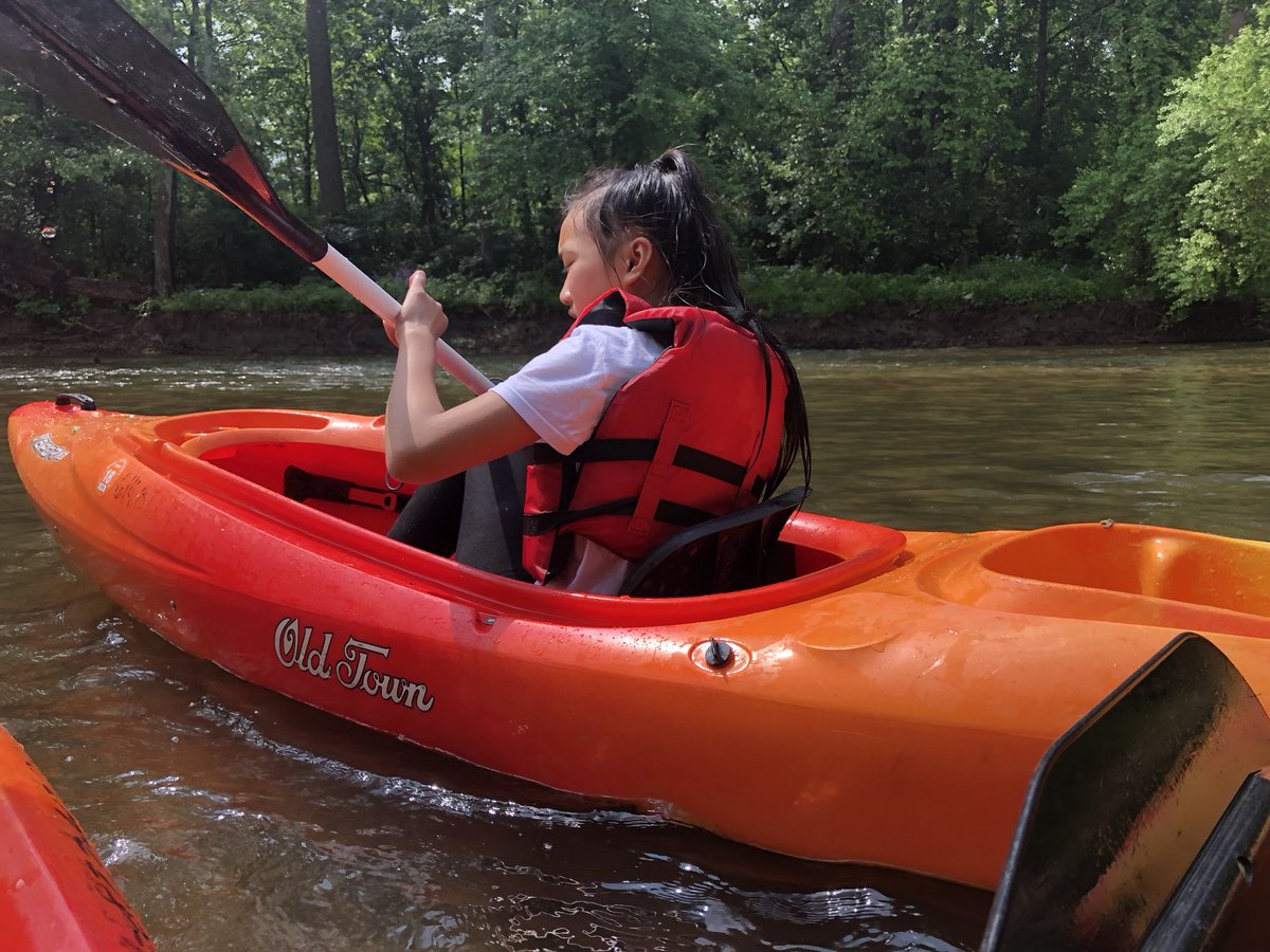 MrSmith_WRMS's tweet image. Team building today on the river! So proud of these students! #REYNproud  #wrmswolves