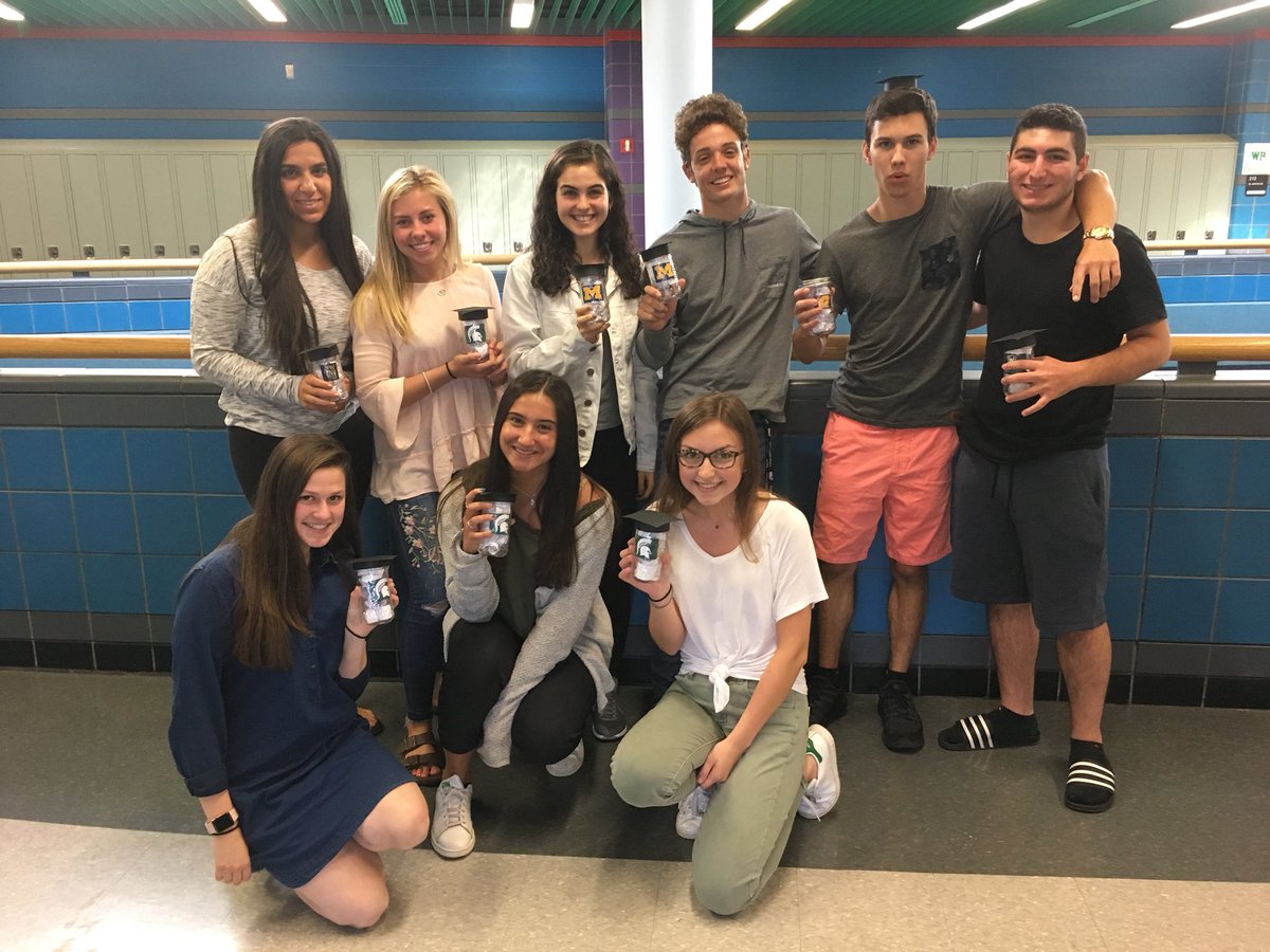 WBHSLeadership's tweet photo. Thank you to all of these seniors in leadership for having positive impact on our school! We will miss you!!! https://t.co/vt9TKEsnOH