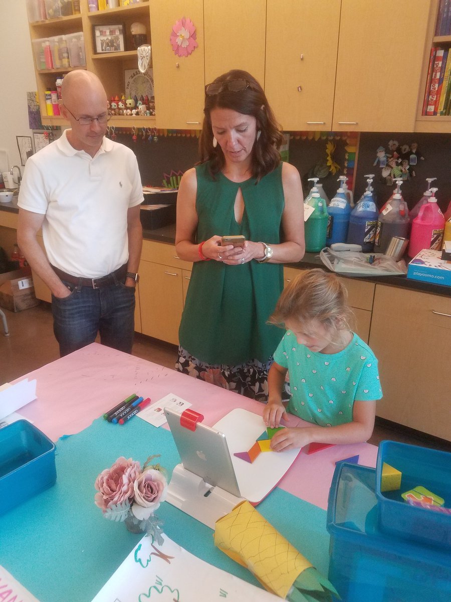 MrsDinh's tweet image. Innovations Lab activities underway here at @thejoyschoolhou with @Ozobot, @PlayOsmo, @stikbot, @DoInkTweets, @codeorg, #CodeAndGo #RobotMouse, and more! #MiniMakerSpaceMonday #TJSRocks