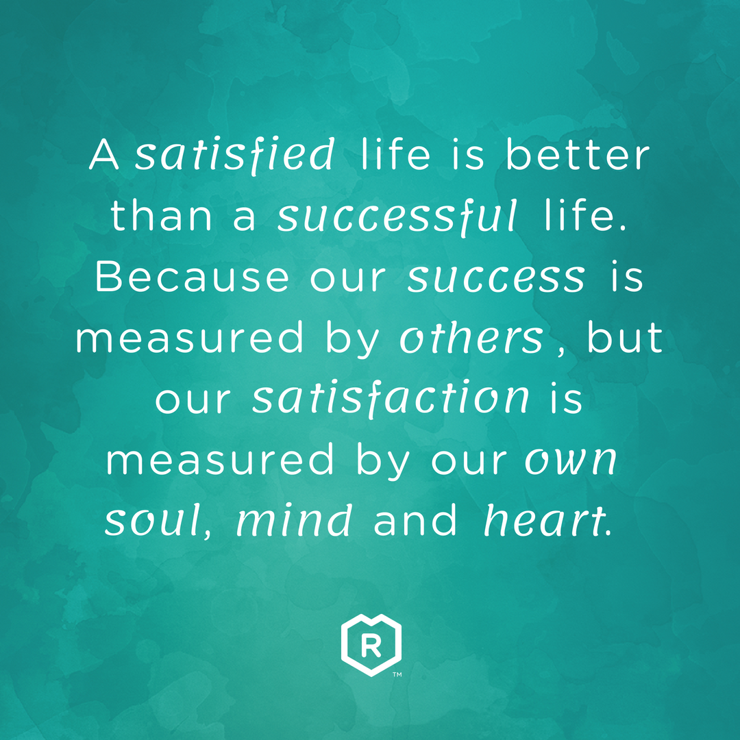 ROVRapp's tweet photo. Yes it is Monday morning but don't go into this week stressing! Do the best you can do and be satisfied with that! https://t.co/tgs1nVCXBV