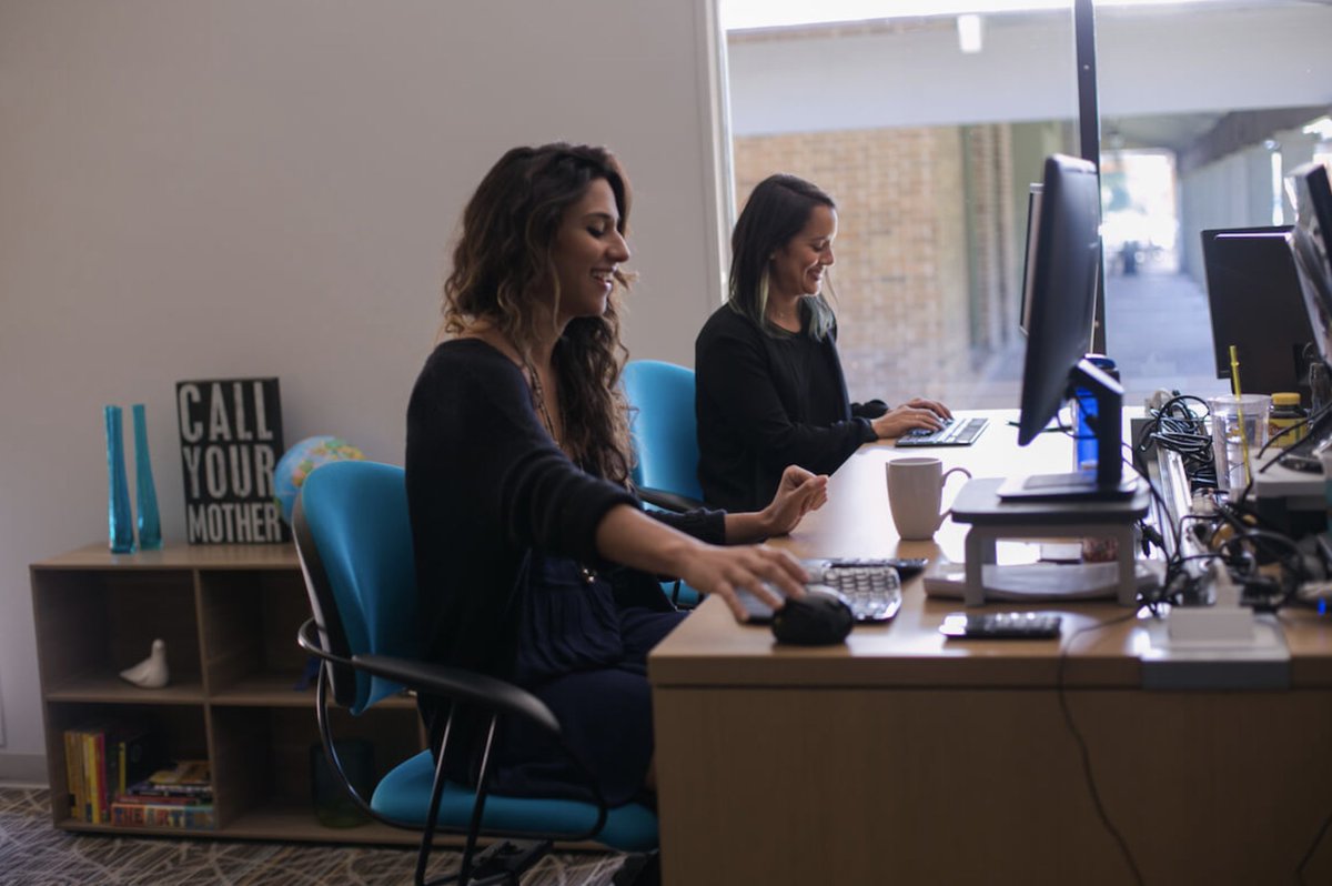 LinkCoworking's tweet photo. #LinkToo is currently accepting rock stars! If you're looking for a dedicated office or desk that is open 24/7, give us a call... Link Too could be the perfect office for you: 737.529.6828 #atx #linkcoworking https://t.co/HfvMI7M97q