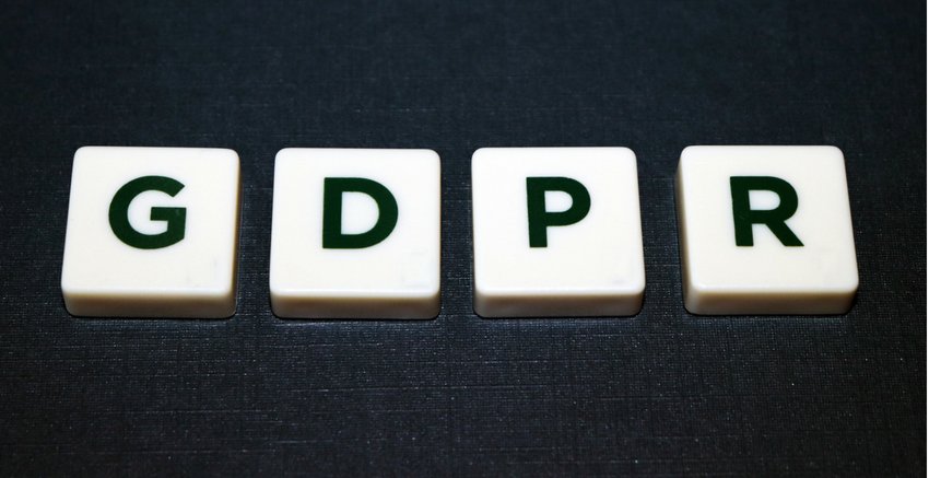 OpensenseApp's tweet photo. GDPR is Here - Is Your Email Signature Ready? Final countdown this week! #EmailSignature #GDPR https://t.co/DebaHIHHIl https://t.co/WVQgUt6Mvw