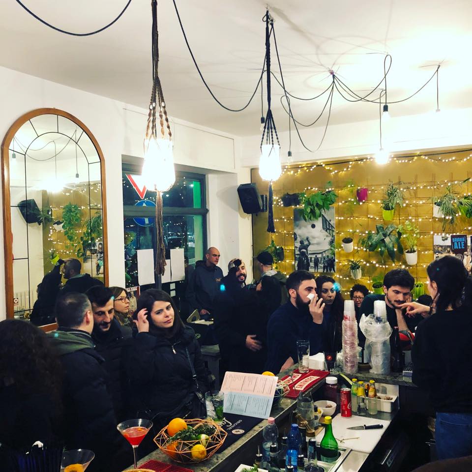 un po' indie, un po' punk: per chi ama la #birra, ecco le birrerie "alternative" da scoprire a #milano. per sentirsi a berlino o budapest per una sera vivimilano.corriere.it/playlist-night…