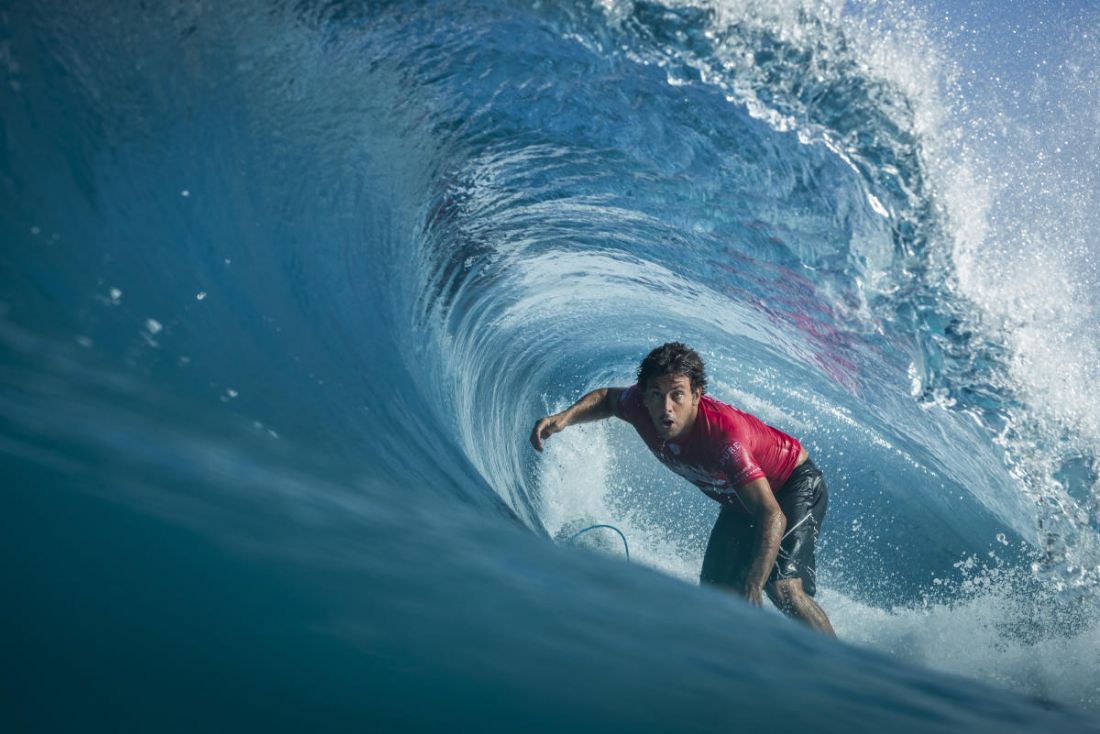 🚨 Heyyyy Alohaaa ! Bon ok on arrête, mais ça sonnait plutôt cool pour annoncer la venue de <a href="/floresjeremy/">Jeremy Flores</a> dans notre émission ! Bon on peut au moins dire qu'il sera là ce soir dès 18h30 ? 😅 #Surf 🏄‍♂️#HappySports