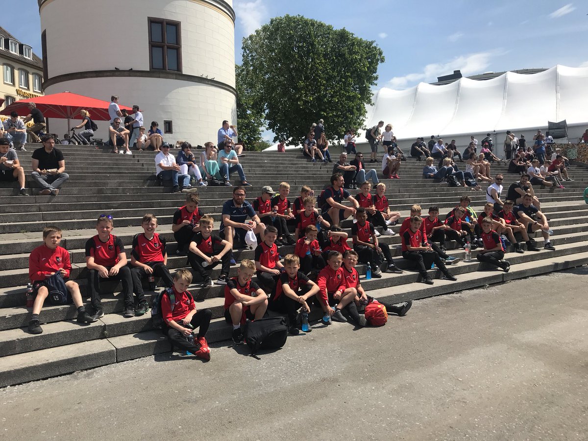 A day of sight seeing in Düsseldorf ends the first ever foundation phase tour. A real success on and off the pitch #ECFCnextgen
