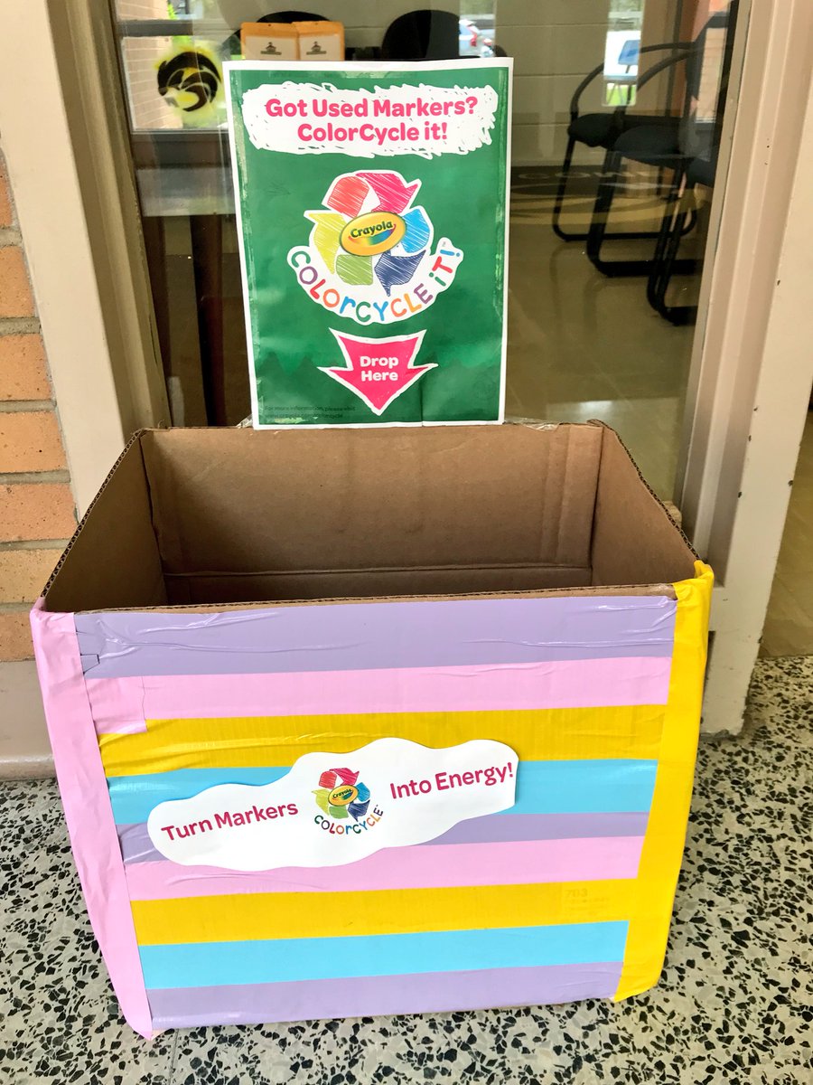 BuckeyeElem's tweet photo. We are recycling markers for energy! Bring your old markers in and help us recycle them! A box is located outside the main office door! #colorcycleit @Crayola https://t.co/RtUMKtyXdt