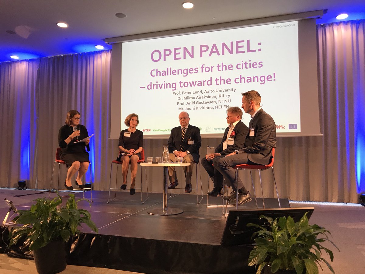 Great panel discussions: Make the sustainable choice the easy choice for the consumers @MiimuAiraksinen @RILInsinoorit, JouninKivirinne @EnergiaHelen, @LUND_ENERGY @AaltoUniversity, @ArildGustavsen @NTNU #LowCarbonCities @VTTFinland @SwecoFinland