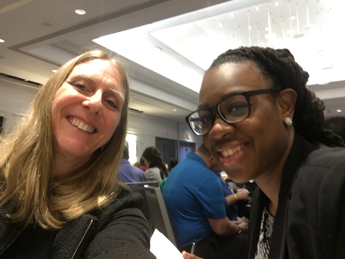 QuiltingDoctor's tweet photo. #AAFPFMAS Begins. @OhioAFP well represented https://t.co/8T57aYGyGF