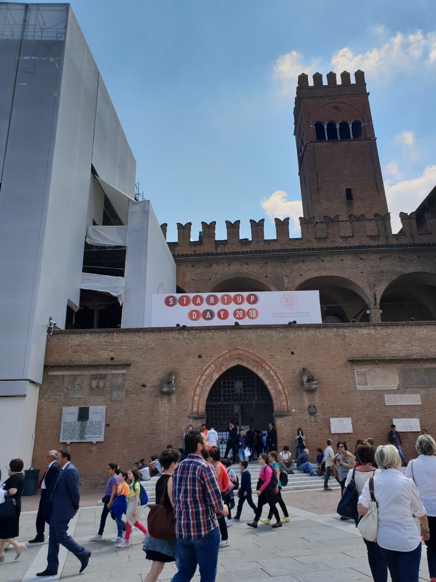 APIgator's tweet image. 🙌🏻 Thanks for your interest during #StartupDay #SUD18 at #PalazzoReEnzo
#API #REST #microservices #Freelands #bologna #startup
Register here and become a Beta Tester apigator.io