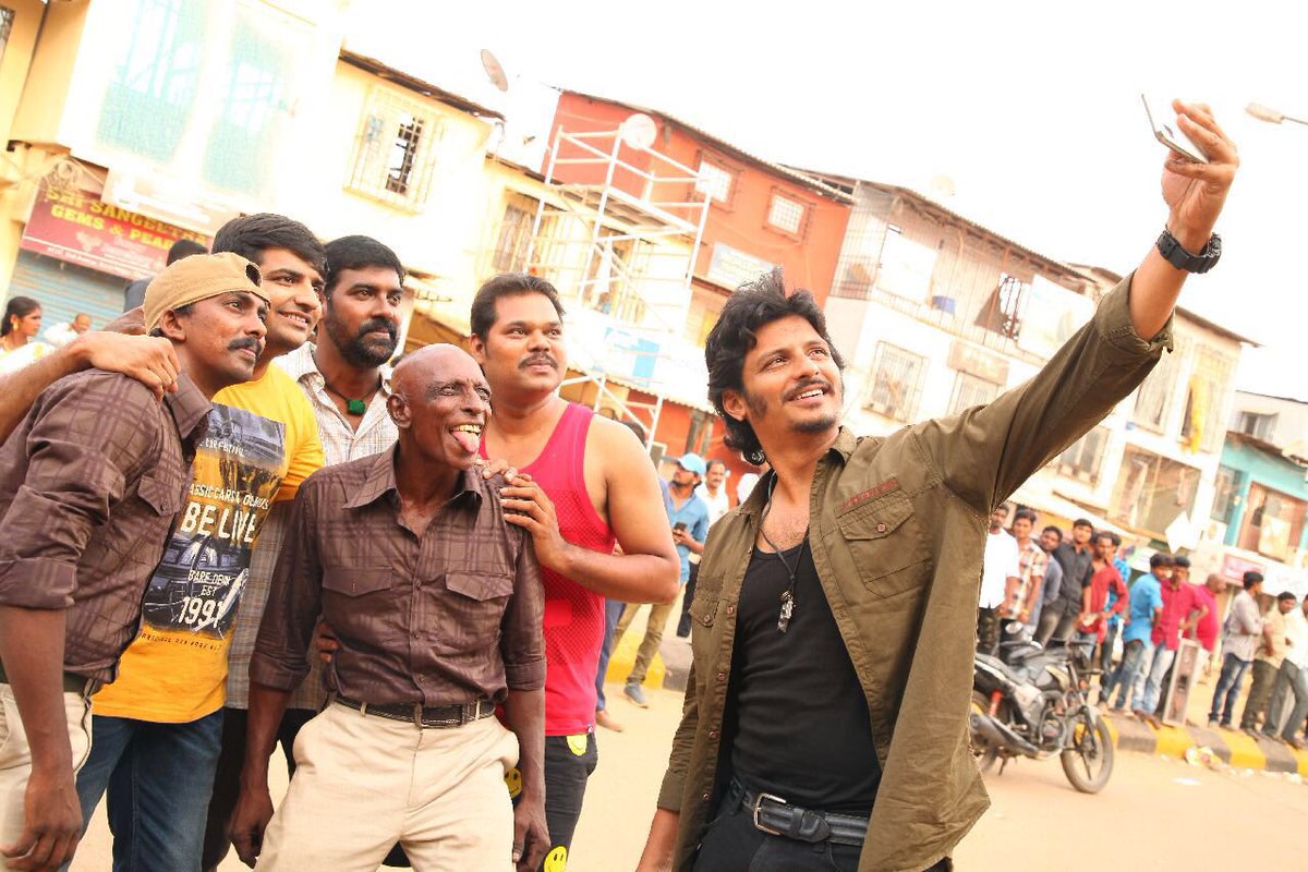 kalakkalcinema's tweet photo. #GorillaFinalLegShoot going on
@Actorjiiva @shalinipandeyyy
@actorsathish @All_In_Pictures @samcsmusic @YogiBabu_offl @AntonyLRuben @UmeshPranav @SonyMusicSouth @proyuvraaj
#GorillaFirstLookSoon @cinemawalaoffl @sathishoffl https://t.co/MboIbviiz7