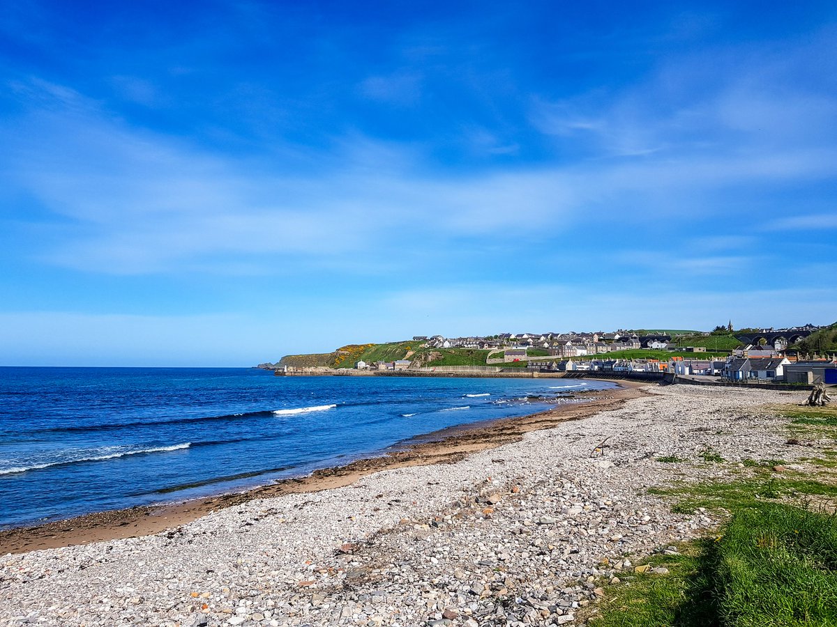 EverlongPhotos's tweet photo. Some photos from a bonnie day in Cullen last week #NE250 #Cullen #Moray #WHMoray #MyMoray #MoraySpeyside #Scotland #Photography #visitscotland #scotland #travel #beach #sea https://t.co/gZsKXHNmrE https://t.co/csGxtudB6q