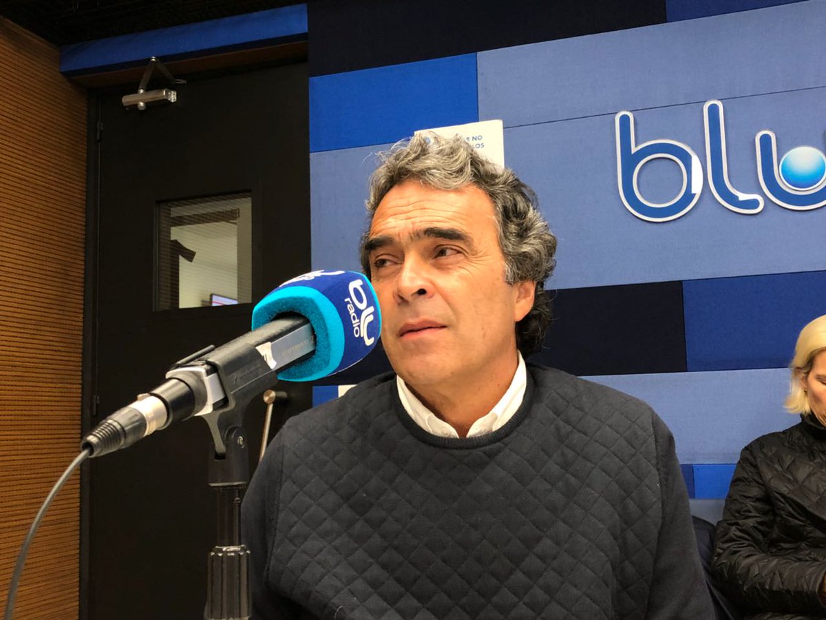 mjsarmientoa's tweet photo. Yo no firmé ningún contrato de aceleración en Hidroituango. Es falso lo que se ha dicho. Si fuera verdad, ¿por qué no muestran el contrato?  #FajardoEnBLU https://t.co/MIMKl3GcgS