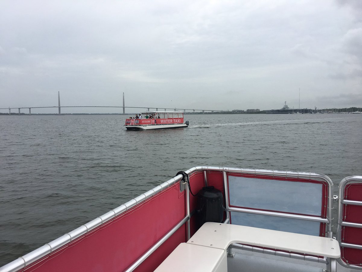 DanIslandFerry's tweet photo. Running flat out this morning between Mt. Pleasant, downtown and Daniel Island. 2 boats going with Charleston Water Taxi and Daniel Island Ferry. Join us this pm on 3 runs. #chstrfc #chstraffic  #WandoBridge https://t.co/Rw9NqcGX3f