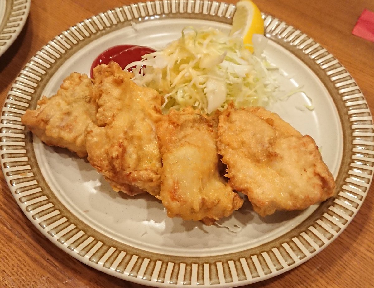 洋食 GOTOO@大塚

豚生姜焼きセット
カニクリームコロッケ
フライドチキン

いやぁうまい✨
生姜焼きの味付けも肉の旨さもたまらん！
マジで好きかも✨
カニクリームコロッケもフライドチキンもお酒に合う✨
洋食屋さんっていいね！絶対また来るわ！
めちゃうまかった✨
ご馳走様でした！