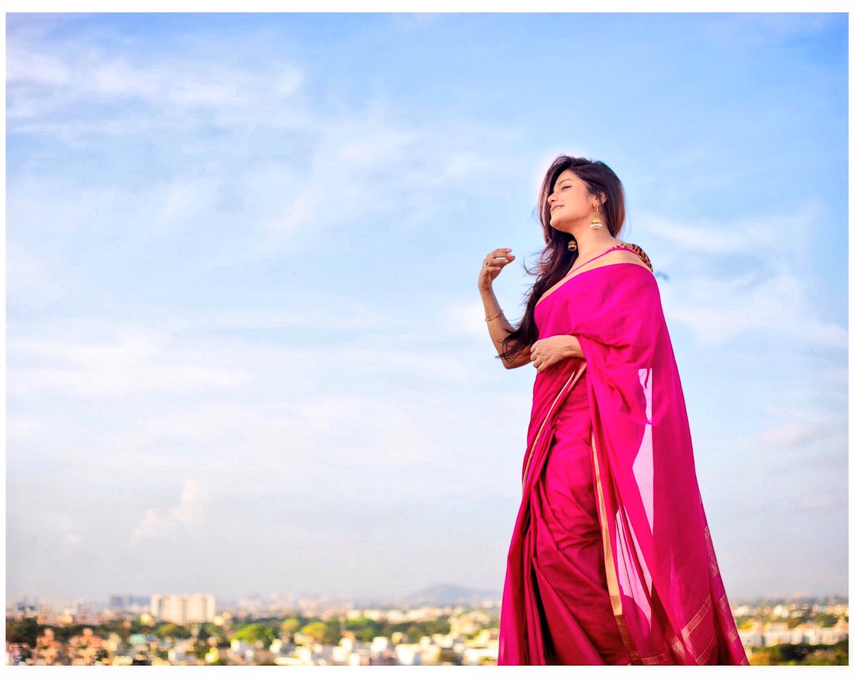 AathmikaArmy's tweet photo. Best pic today😍❤️ @aathmikaa  beautiful https://t.co/5o9yhozeB3
