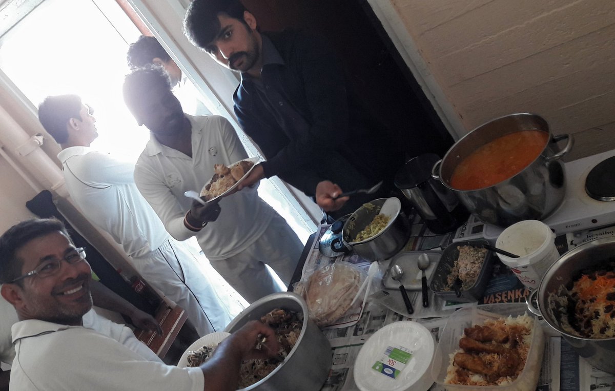 TampereCricket's tweet photo. A great team effort by #TreCC as they first restricted #Fincricket to 165ao, and then chased it down with 5.5 ov. to spare. A sunny ๐(but rather cool) day, great food, & good cricket! Big smiles on the AFG connection! โบ @InfraTre @treliikunta @TampereUniTech https://t.co/I0f97Xrn6w