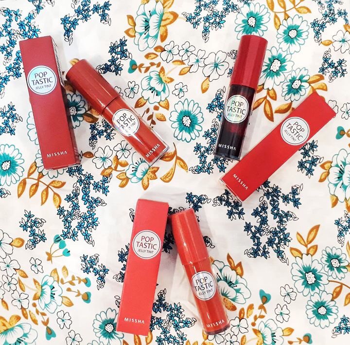 TheMainStreet17's tweet photo. Achieve natural-looking lip color with POP TASTIC JELLY TINT Missha😍by @FabGirlShop!😘
Get yours now!😉
#ILoveLipTint❤
#AuthenticGuaranteed😊
#SeeYouAtTheMainStreet💙 https://t.co/Iq7yFLLfhv
