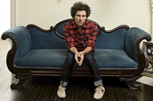 squeezeboxhc's tweet photo. Jeremy Fisher plays Squeeze Box House Concerts Saturday June 9 tickets $25 available by etransfer at squeezeboxhouseconcerts@gmail.com ... see you in the Box! @TheJeremyFisher #jeremyfisher #jeremyfishermusic @squeezeboxhc https://t.co/aBlP4Js1Pj