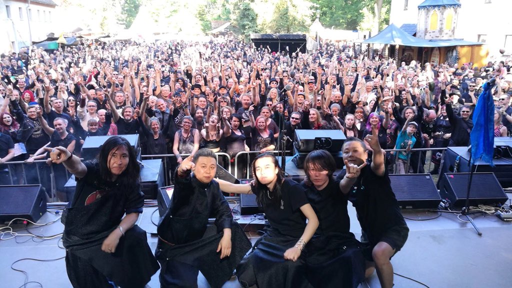 SULD_OFFICIAL's tweet photo. Wave Gotik Treffen! Thank you everyone for supporting SULD and supporting Mongolian Music! Living need some attitude to be life! #WaveGotikTreffen #MusicFestival #Germany #Leipzig #SULD #mongolian https://t.co/M08MDT78hv