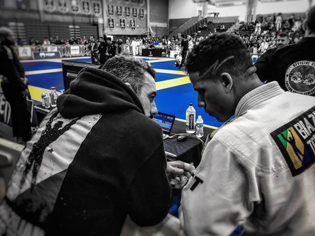 BTTBermuda's tweet photo. “Today is victory over yourself of yesterday; tomorrow is your victory over lesser men.” - Miyamoto Musashi
A glimpse into the bond between student and Master, before stepping onto the mats for battle.
Experience battle tested instruction with dedicated … https://t.co/De3AYniLkZ https://t.co/cXisDPs8ZM