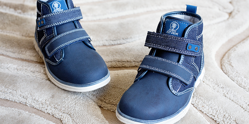 JimiAtrik's tweet photo. Kid’s footwear can be fun and functional. Jimi Atrik footwear is made from highly durable materials and packed with the same technology used in active wear for adults
#JimiAtrik #MeteoricMoments #southafrica https://t.co/o09of8kLXh