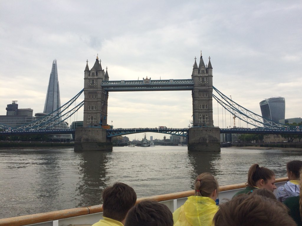 Year6IJS's tweet photo. Old and modern London. #TowerBridge #NotLondonBridge https://t.co/CnI7pyYw0E
