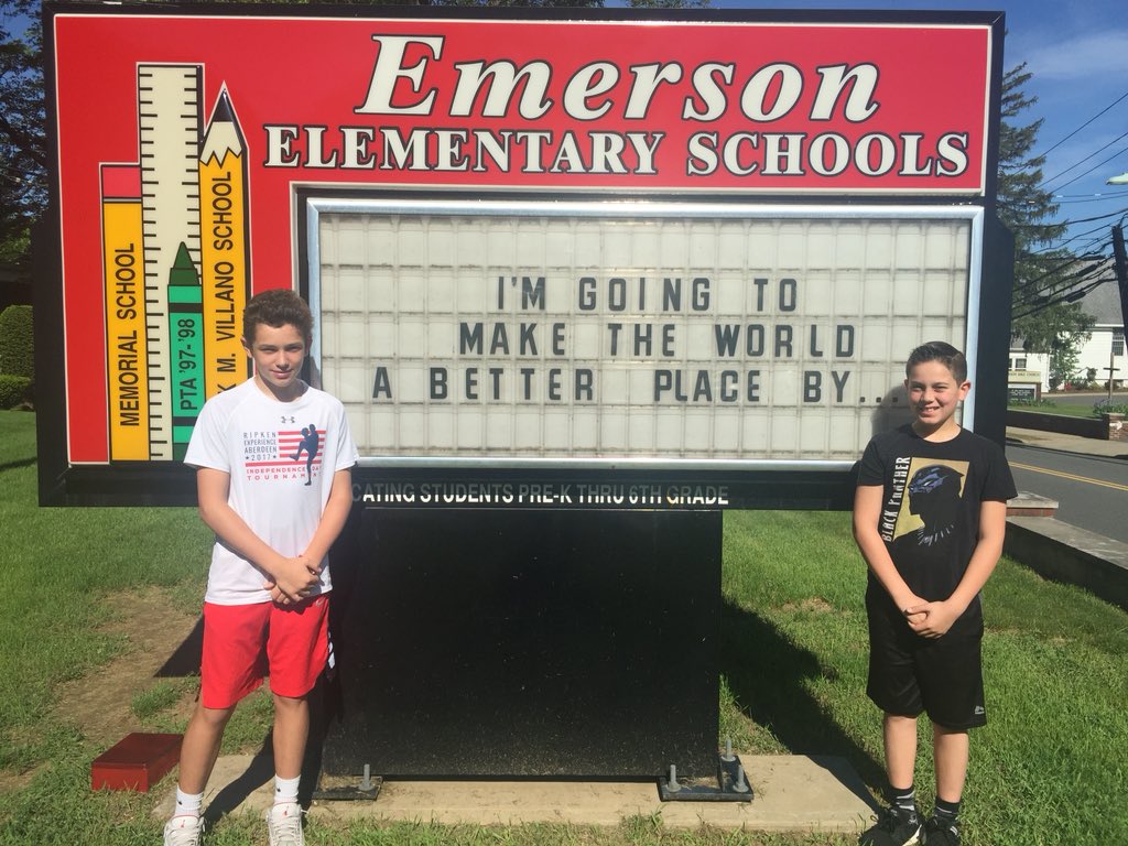 VillanoElem's tweet image. 6th Grader’s Work is Never Done! #Studentjobs #responsibleCavos #spellchecked