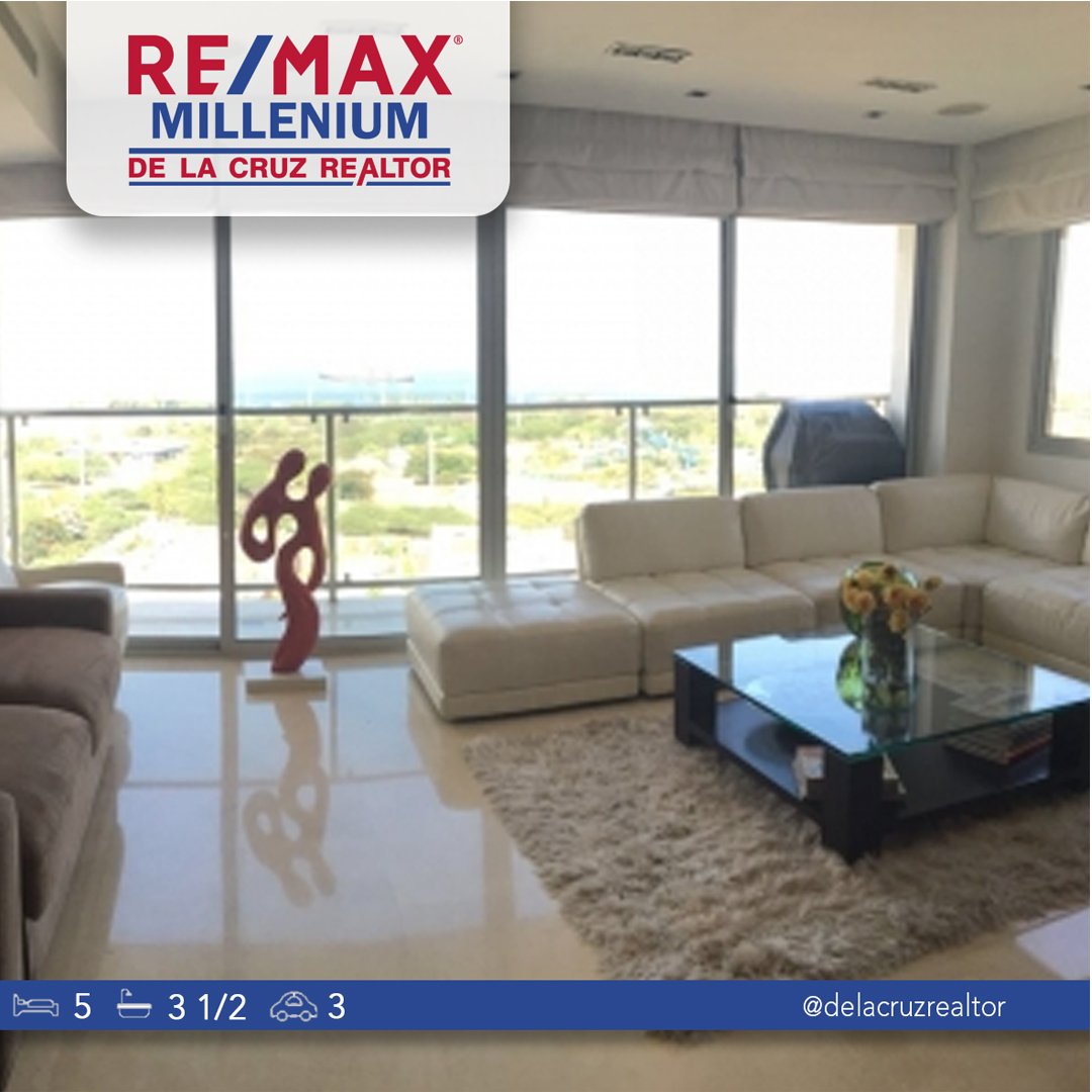 DeLaCruzRealtor's tweet photo. Apartamento en venta ✨ 
Ubicado en el milagro 
5 Habitaciones🚪
3 1/2 Baños 🚿
3 Puestos de estacionamiento🚘
.
Asesor Inmobiliario Ariel de la Cruz 🏡
+58 412 9000404 📲
#ideal #inmueble #familia #hogar #crecer #maracaibo #realtor https://t.co/rDGPL1UQQ5