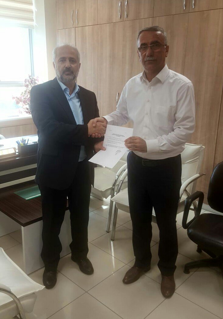 27. Dönem milletvekili genel seçiminde partimizin kararı doğrultusunda Batman'dan bağımsız milletvekili adayı oldum. Batmanımıza hayırlı olsun.