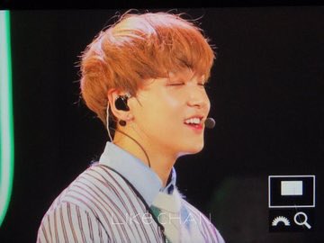 ldhsmiling's tweet photo. here’s a definition of someone being effortlessly beautiful https://t.co/4nL2Ra2iMl