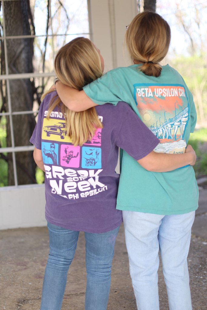 Hold your sistas close this summer!! #lovethelab
.
.
.
#greekweek #betaphiepsilon #betaupsilonchi #beta #frat #fraternity # sororitysisters #srat