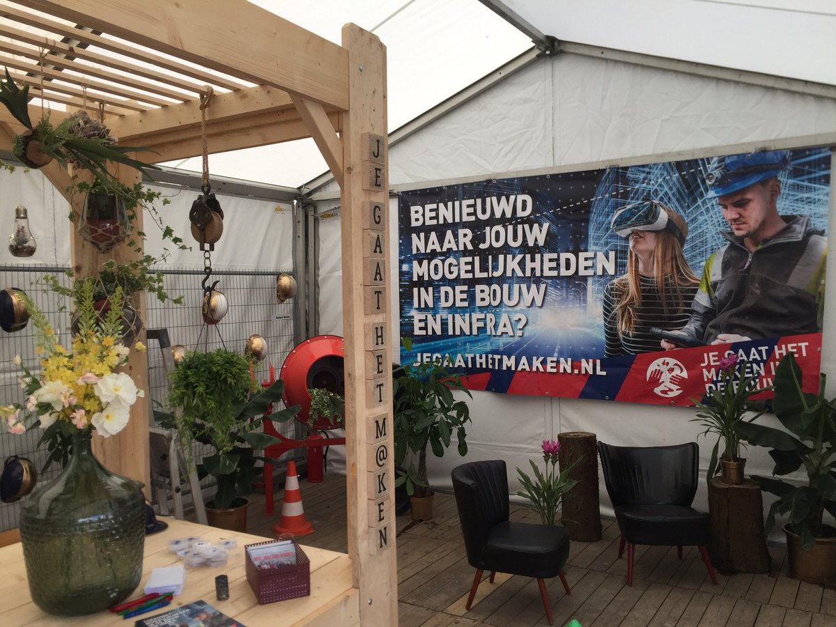 Wat een succes de eerste dag <a href="/LibelleZomerwk/">Libelle Zomerweek</a>! Zoveel leuke, bijzondere, oprechte en gekke reactie ontvangen! Heel veel moeders, zussen, vriendinnen, oma’s, kinderen en juffen gesproken!@BouwendNL #jegaathetmaken