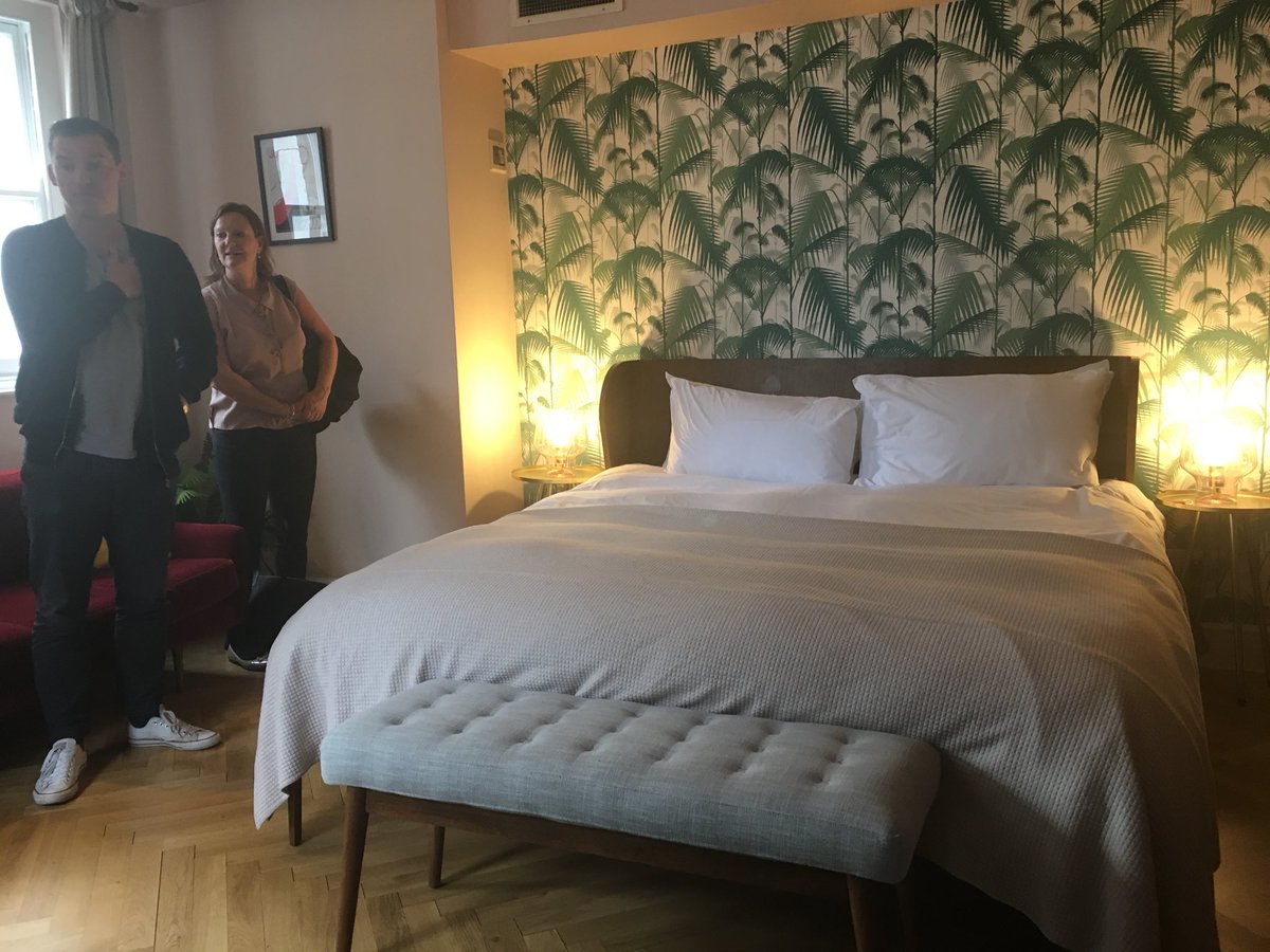 SatedOnline's tweet photo. Great to be back @napoleonhotel_ for @BoHoNews #bohosummit & be shown round by @Taske1 #hotel #bar #sherry @TioPepeFino #whisky @barblackrock #cocktails #devilsdarling https://t.co/1XY1KCINhi