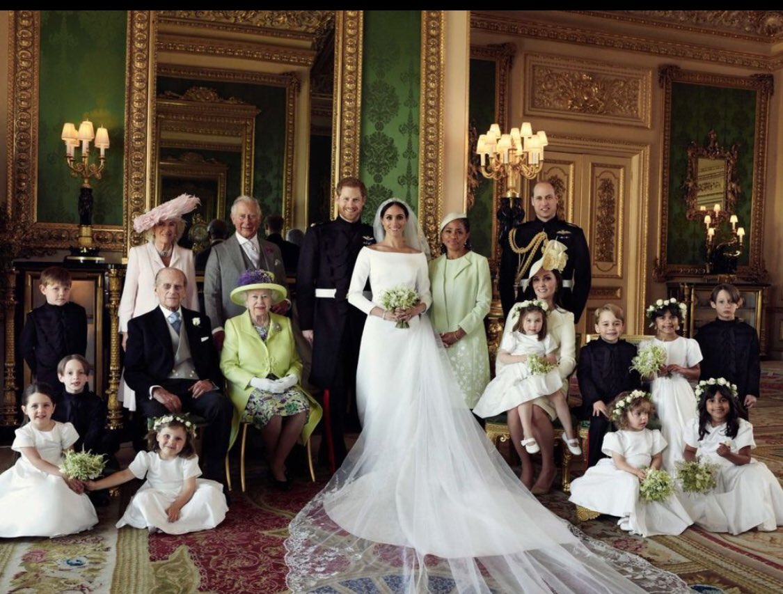 Wow first OFFICIAL photo of the Royal Wedding  my-houzz.com