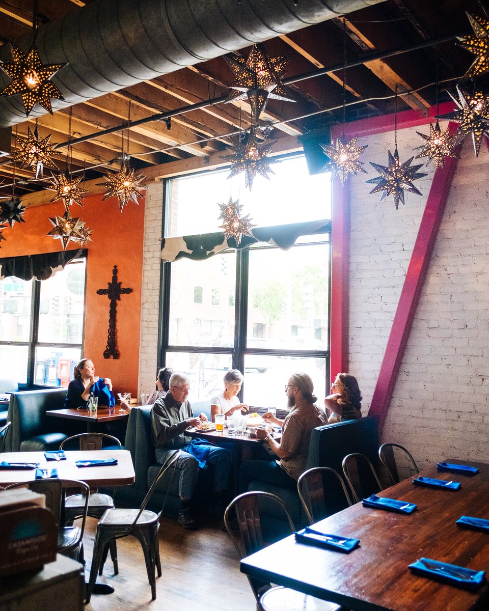 Bring the whole fam together tonight for a fiesta-style feast!
.
#CentroCocina #Paragarys #PRGFoodie