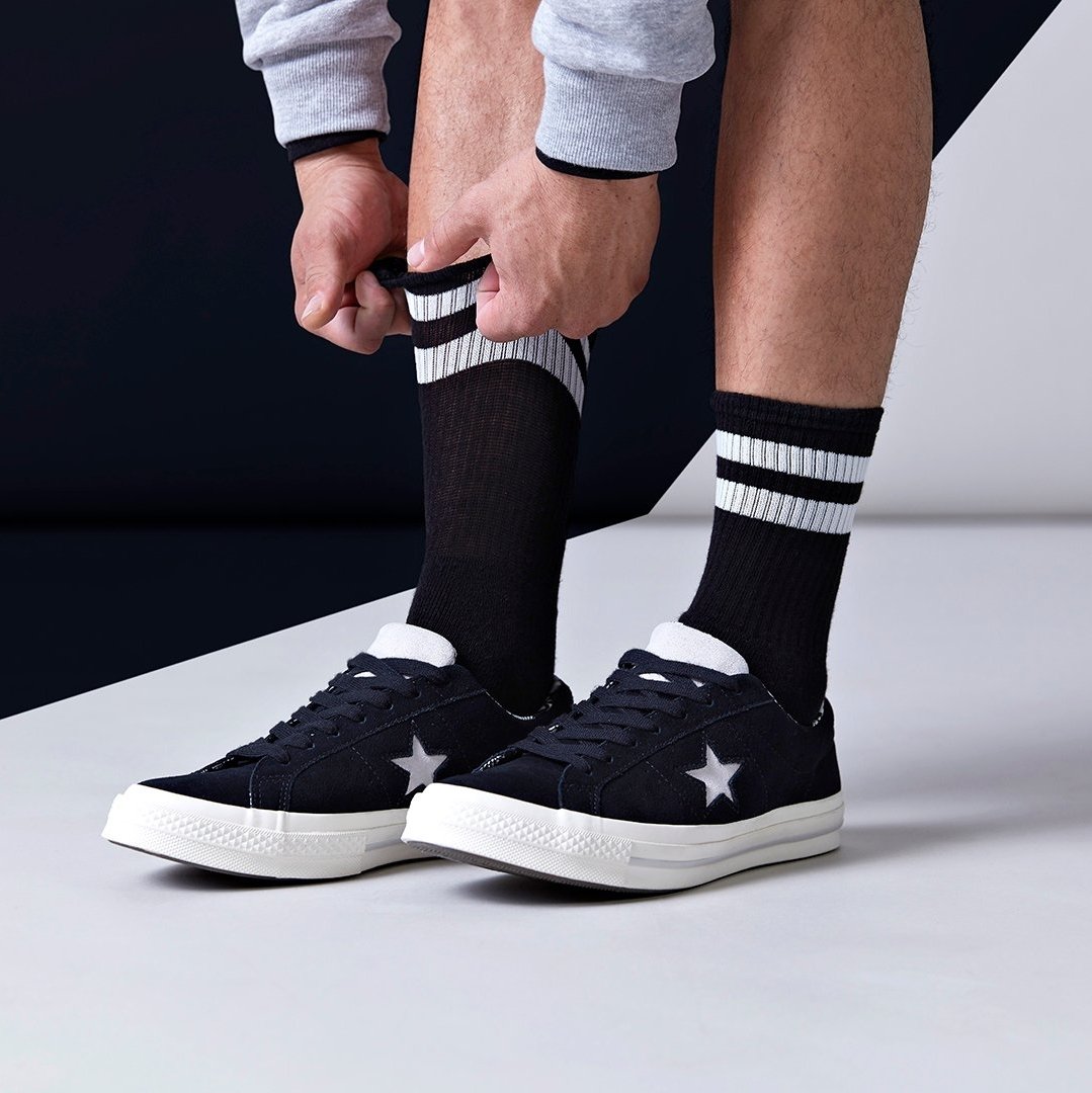 black converse footasylum