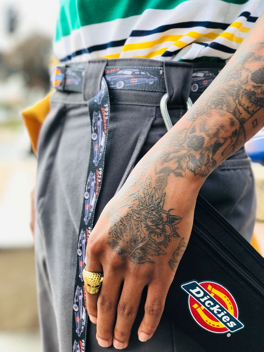 TheeMalebza's tweet image. Today I played with Jabulani Skosana one of the Beans members, for @TheModernUs project.
Outfit inspired by @Dickies 
Photographs by: @TheeMalebza 
Location: Braamfontein, Jan Smuts. 
#TheModernUs: Breaking it through style....