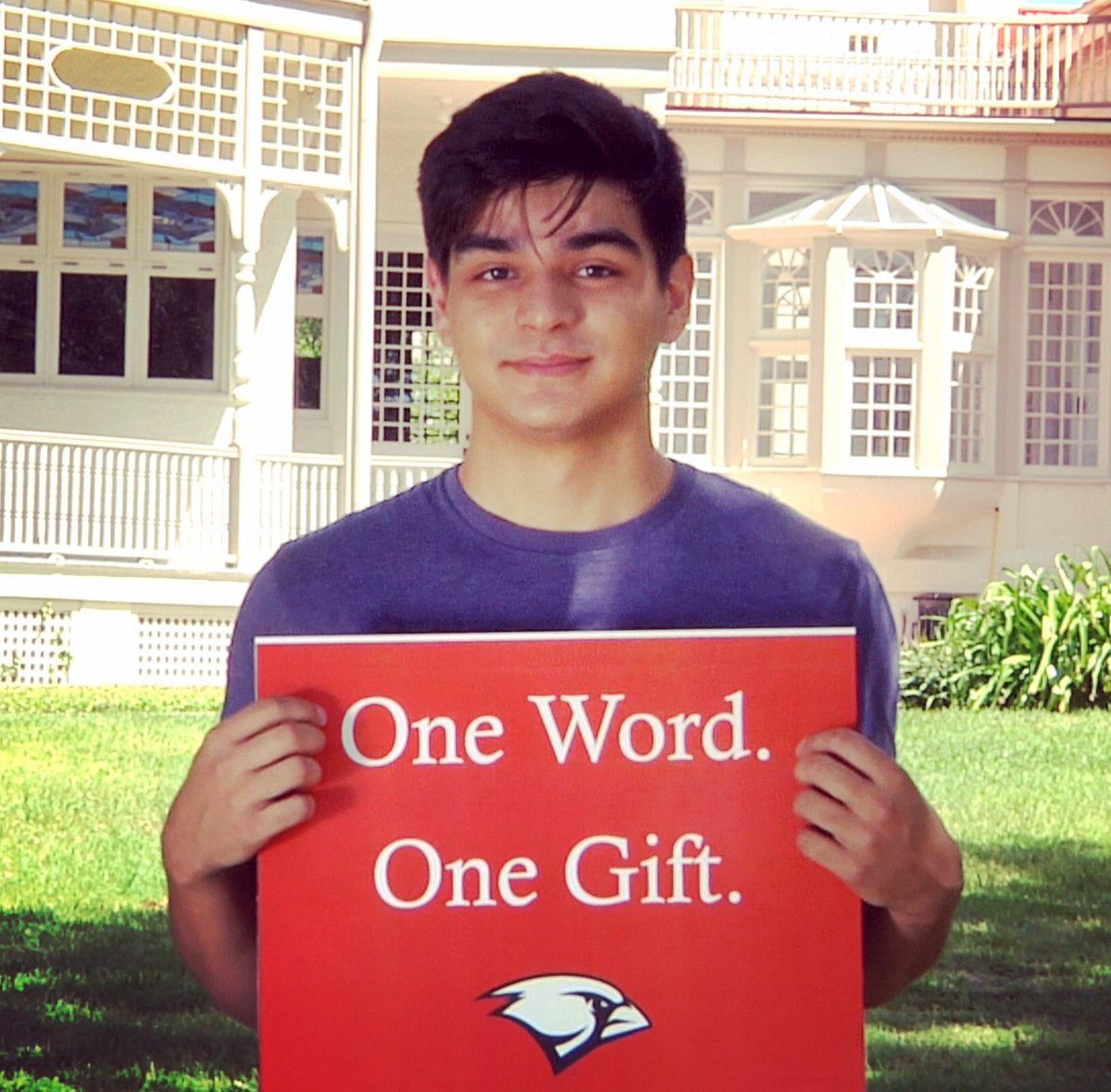 UIWDevelopment's tweet image. One Word. One Gift. #uiw #uiwpride givecampus.com/schools/Univer…
