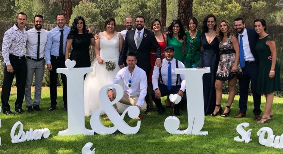 Heli_Romero's tweet photo. Increíble boda de dos grandes #crossfitfriends Jesús e Irene gracias por este día inolvidable 💪🏻💪🏻💪🏻 #crossfitlife #Zapeando1120  #lasectadelcrossfit @laSextaTV @zapeandola6 https://t.co/5X51jmHCxQ