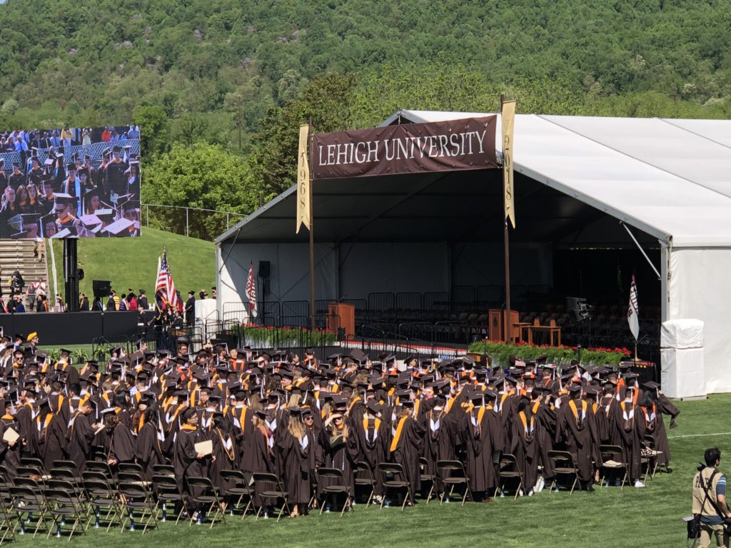 Look at all these #LehighGrad engineers 🎓 #ProudMomMoment