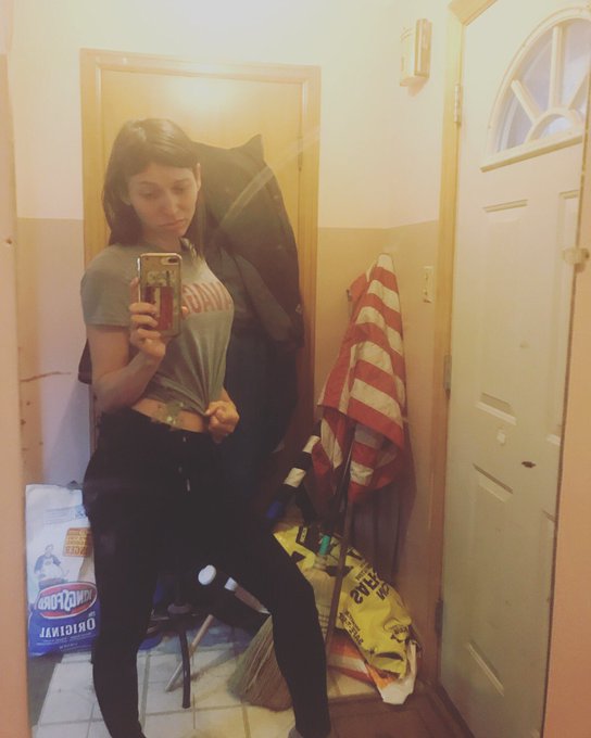 Who remembers those reddit days? I&rsquo;ve grown up into a beautiful young woman since then now haven&rsquo;t I